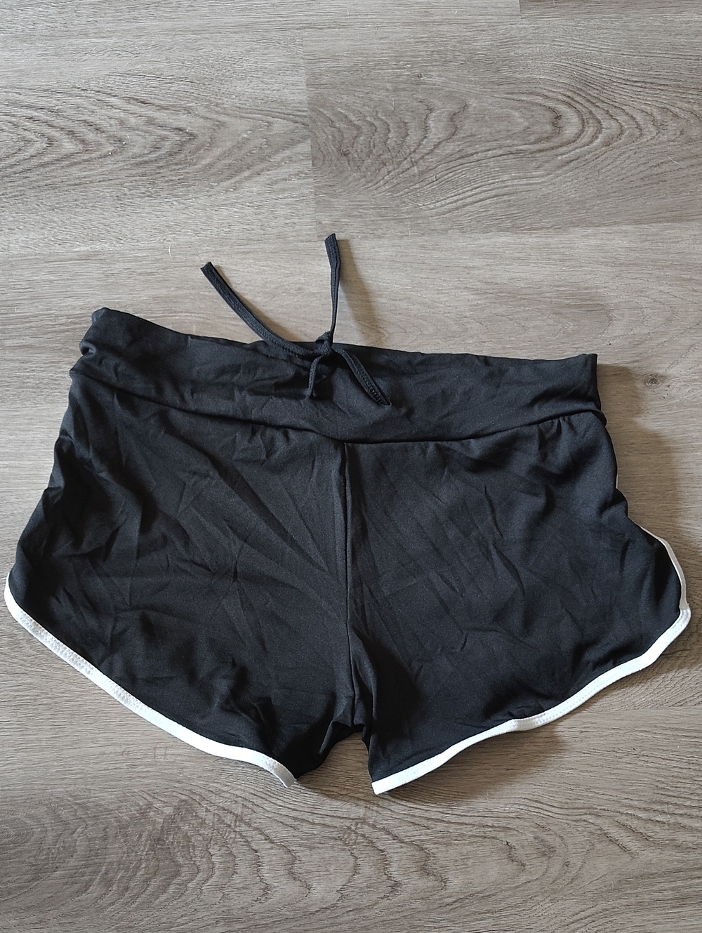 3 For $10🆕Ladies Black Athletic Shorts w Trim Sz XL/16